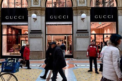 Lavoro: Gucci assume, come candidarsi .